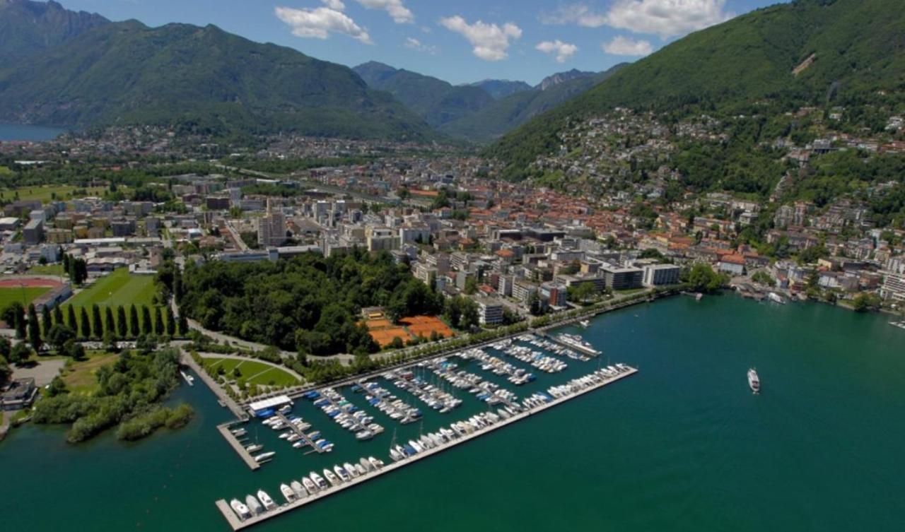 Appartement Lungolago Rosso à Locarno Extérieur photo